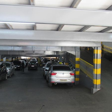 סאו פאולו Hotel Moraes A 10 Minutos Da 25 De Marco,Bras,Bom Retiro,A 2 Minutos Do Mirante Sampa Sky E Pista De Skate Anhangabau מראה חיצוני תמונה