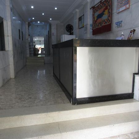 סאו פאולו Hotel Moraes A 10 Minutos Da 25 De Marco,Bras,Bom Retiro,A 2 Minutos Do Mirante Sampa Sky E Pista De Skate Anhangabau מראה חיצוני תמונה