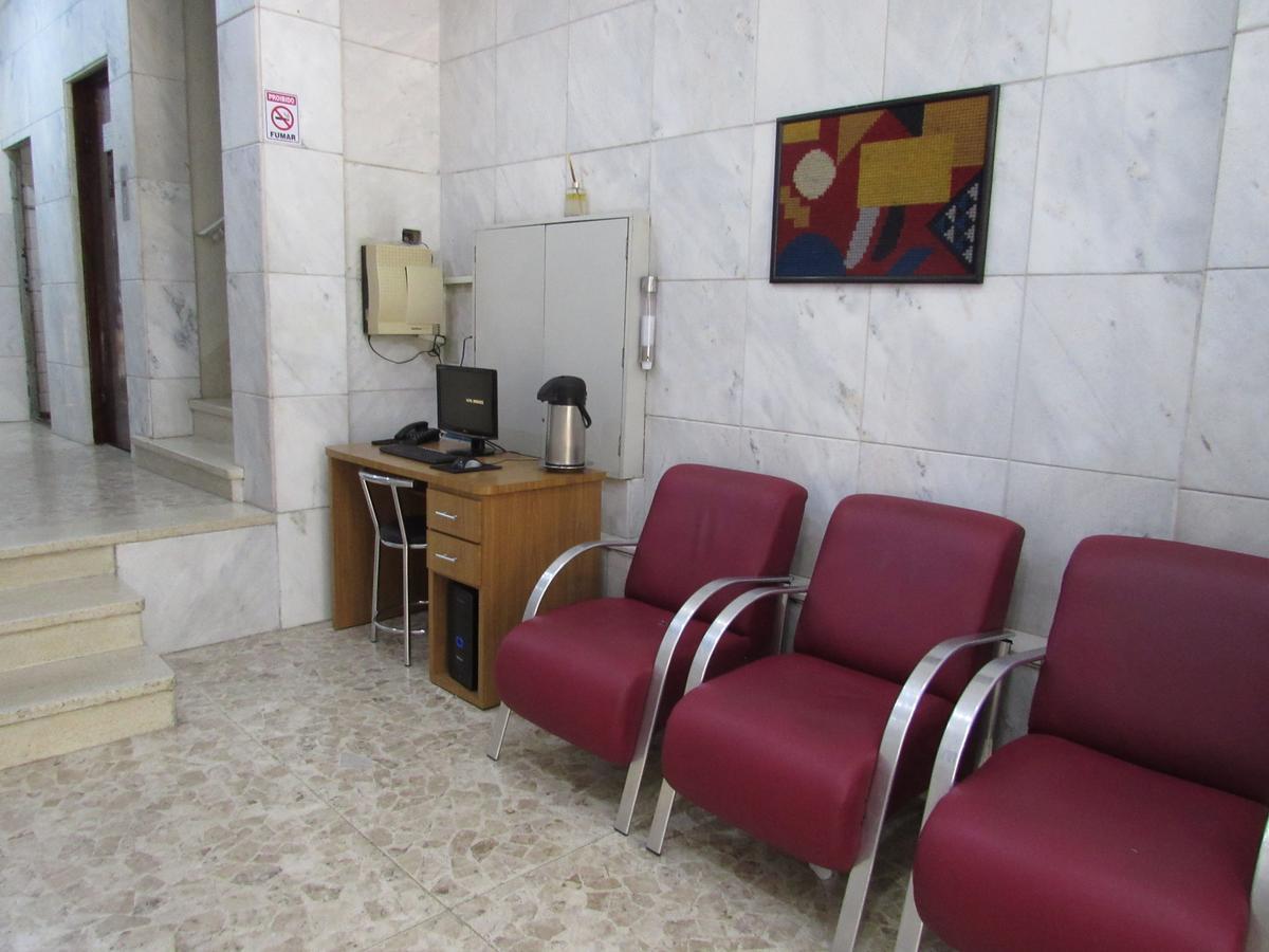סאו פאולו Hotel Moraes A 10 Minutos Da 25 De Marco,Bras,Bom Retiro,A 2 Minutos Do Mirante Sampa Sky E Pista De Skate Anhangabau מראה חיצוני תמונה