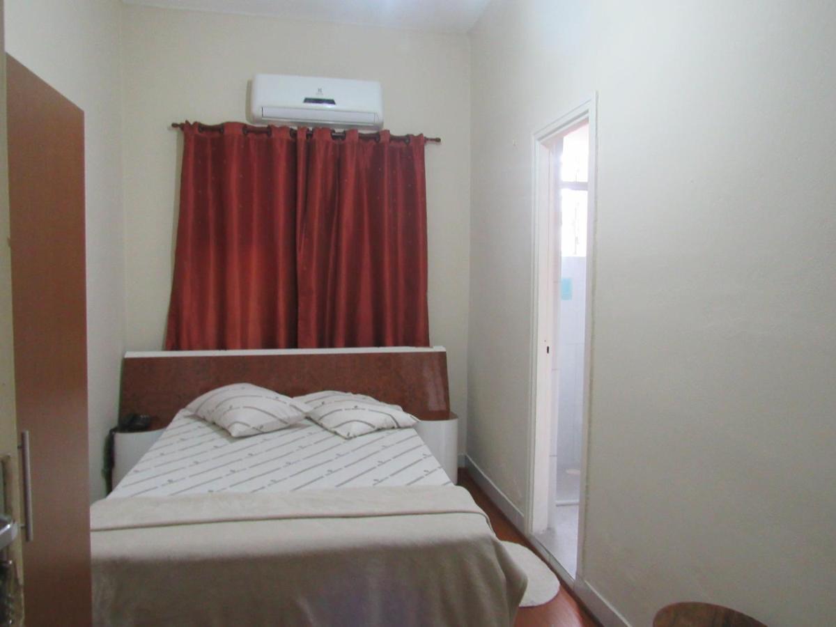 סאו פאולו Hotel Moraes A 10 Minutos Da 25 De Marco,Bras,Bom Retiro,A 2 Minutos Do Mirante Sampa Sky E Pista De Skate Anhangabau מראה חיצוני תמונה